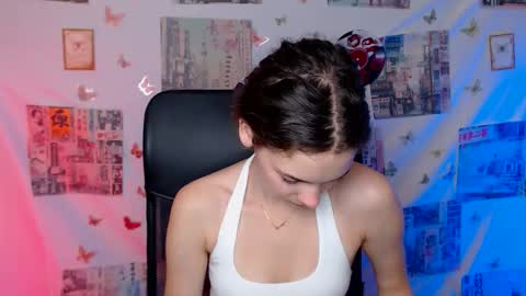 Susie online show from 05/18/26, 06:19