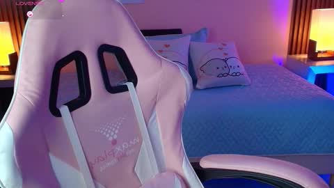 Meli online show from 11/18/25, 07:18