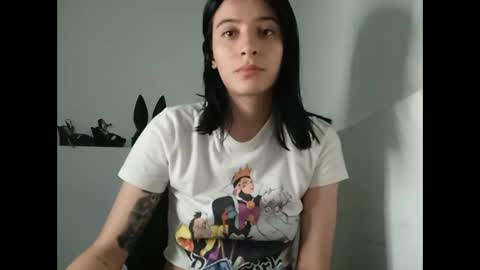 Mia-foster online show from 02/06/25, 12:43