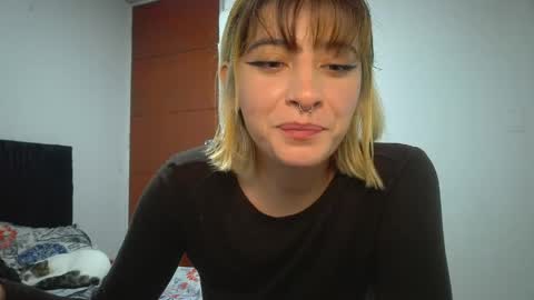 Snapshot of _mia_foster1 chatting on 05/11/26, 06:49 Mia-foster online show from 05/11/26, 06:49