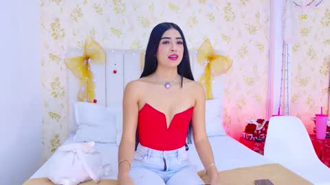 Mia Monroe online show from 12/16/25, 08:36