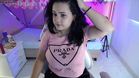  Mia  online show from 02/17/26, 12:45