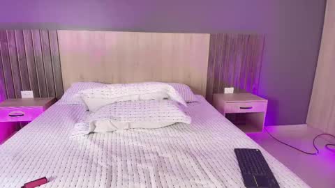 _miamiller_ online show from 02/13/25, 11:26