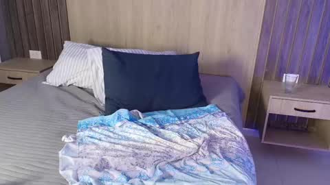 _miamiller_ online show from 02/26/25, 11:37