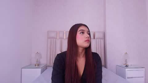 Mia  online show from 04/13/26, 11:59