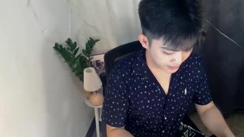 _mikko_moto_ online show from 04/12/26, 11:15