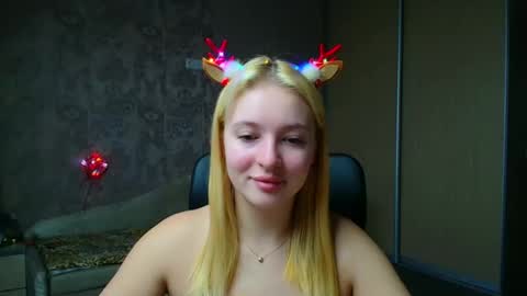 Melanie online show from 12/18/25, 10:54