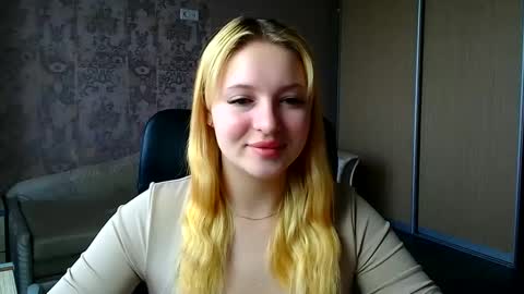 Melanie online show from 05/20/26, 07:03
