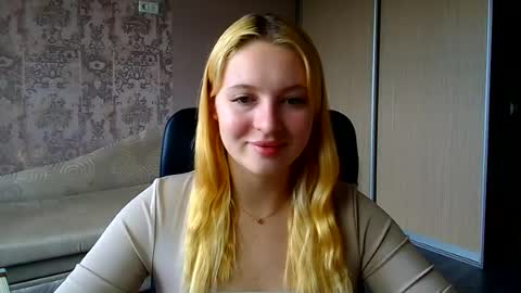 Melanie online show from 07/10/26, 11:35