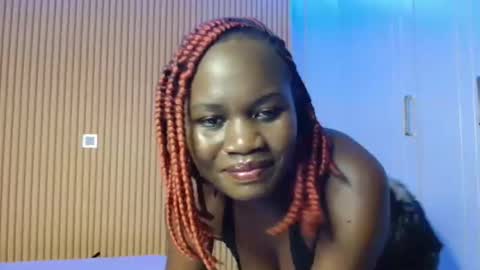 Milah online show from 11/13/25, 04:39