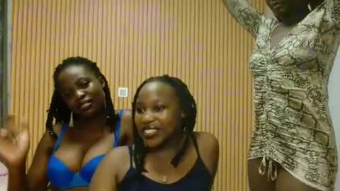 Milah online show from 11/27/25, 03:58