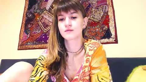 Boo online show from 09/21/25, 07:37