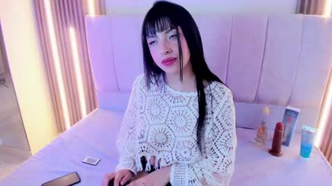 _mishell22 online show from 04/18/26, 07:58