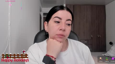 _miss_coco_ online show from 12/20/25, 11:39