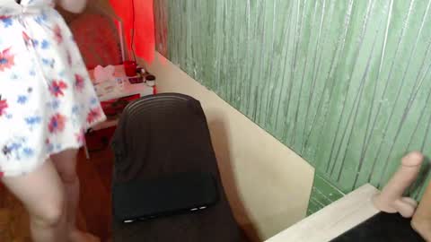 Snapshot of _miss_ella_ chatting on 05/01/26, 02:32 Ella online show from 05/01/26, 02:32