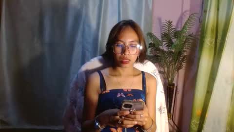 Snapshot of _miss_melody chatting on 05/18/26, 06:25 _miss_melody online show from 05/18/26, 06:25