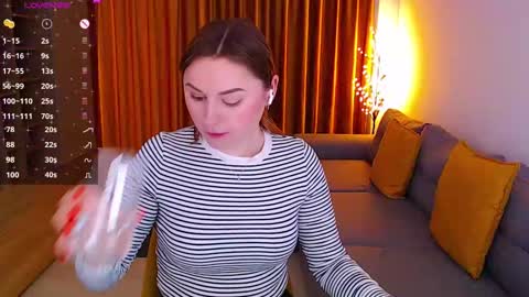 Mia online show from 02/16/25, 12:21