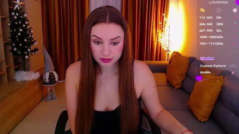 Mia online show from 12/21/25, 08:21