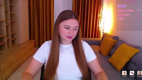 Snapshot of _miss_mia chatting on 06/10/26, 06:12 Mia online show from 06/10/26, 06:12