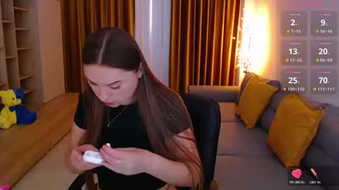 Snapshot of _miss_mia chatting on 07/23/26, 07:50 Mia online show from 07/23/26, 07:50