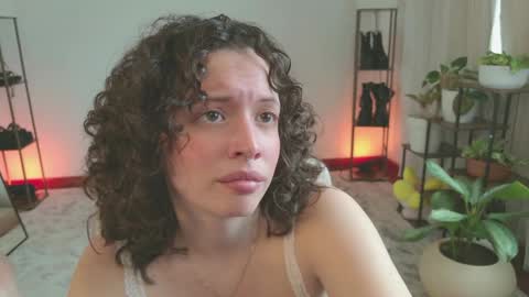 Mara Independent model online show from 03/25/26, 06:14