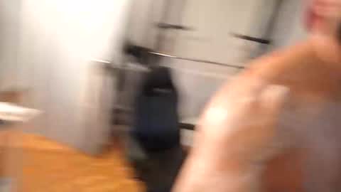 BENJI online show from 11/12/25, 03:34