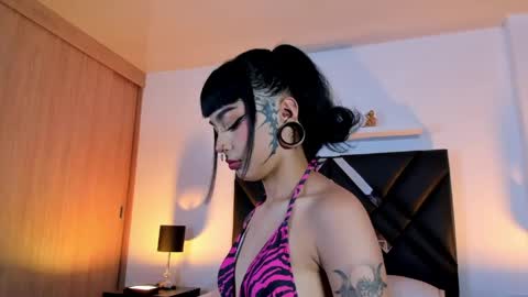 mizuki  online show from 04/30/26, 02:34