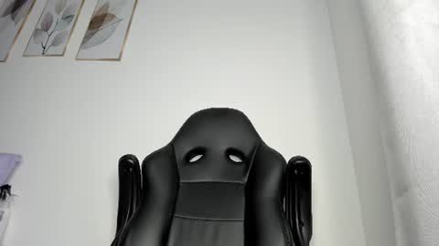 _molly_rosse_ online show from 07/13/26, 12:08
