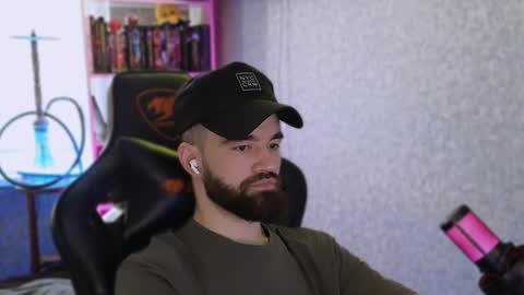 Snapshot of _morti_ chatting on 02/05/25, 12:38 Ask me online show from 02/05/25, 12:38