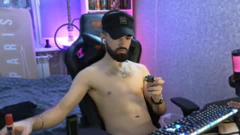 Snapshot of _morti_ chatting on 02/08/25, 06:12 Ask me online show from 02/08/25, 06:12