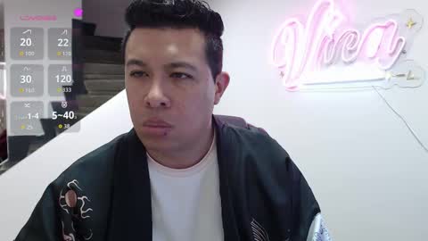 Snapshot of _mr_panda_ chatting on 09/18/25, 03:25 Panda  online show from 09/18/25, 03:25