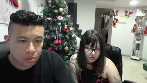 Panda  online show from 11/21/25, 07:45