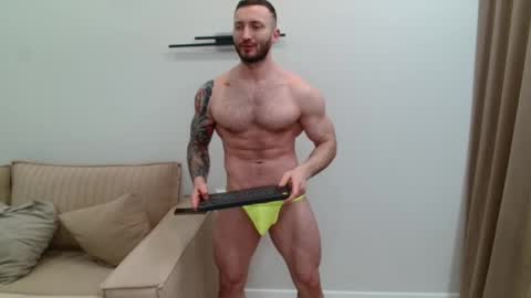 Snapshot of _muscle_arti_ chatting on 02/19/26, 04:03 Arti online show from 02/19/26, 04:03