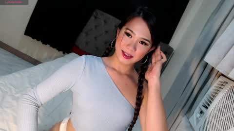 Snapshot of _mysticdoll_ chatting on 05/30/26, 01:03 _mysticdoll_ online show from 05/30/26, 01:03