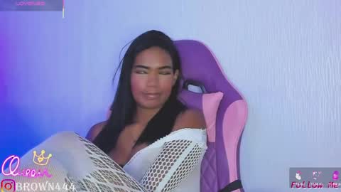 Snapshot of _naomibrown_ chatting on 05/05/26, 01:57 naomi brown online show from 05/05/26, 01:57