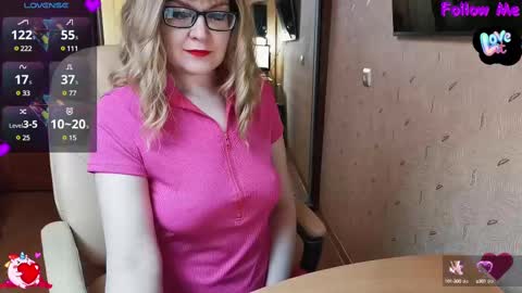 MagicWoman online show from 03/06/25, 06:19