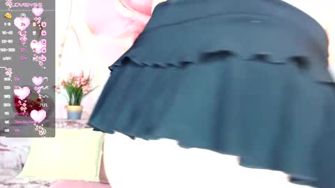 _natalie_milf_ online show from 02/20/25, 10:37