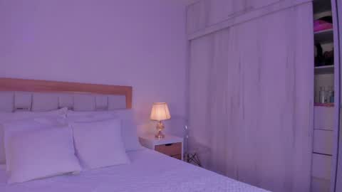  Natasha online show from 02/25/26, 11:42