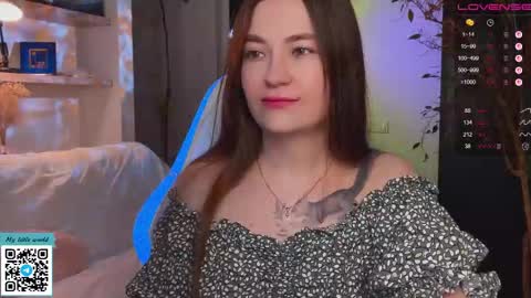 Mia with a big heart  online show from 10/21/25, 11:11