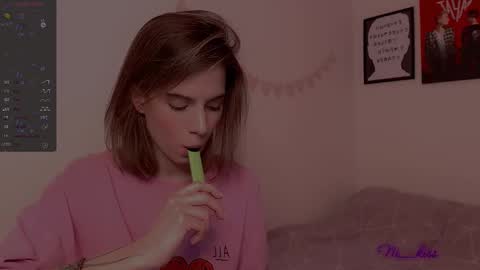 Snapshot of _ni_kiss chatting on 03/09/25, 04:22 Nika online show from 03/09/25, 04:22