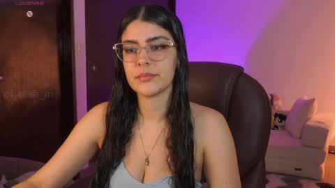NiniHelp me by giving my show a thumbs up online show from 05/29/26, 12:52