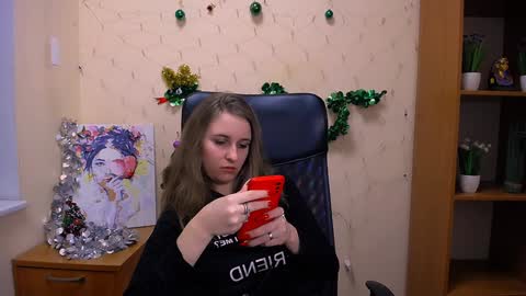 Nica online show from 12/17/24, 04:21