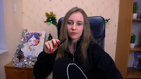 Nica online show from 12/24/24, 03:47