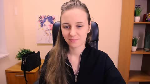 Nica online show from 01/18/25, 03:27