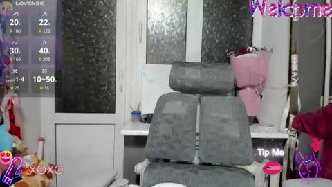 Nika online show from 11/23/25, 08:30