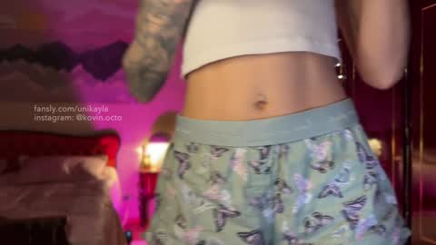 Mikayla online show from 02/08/25, 09:15