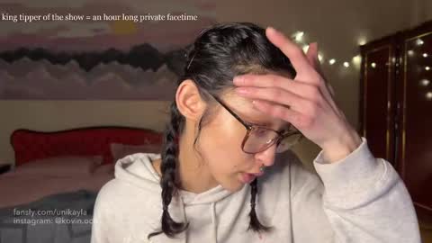 Mikayla online show from 02/15/25, 07:27