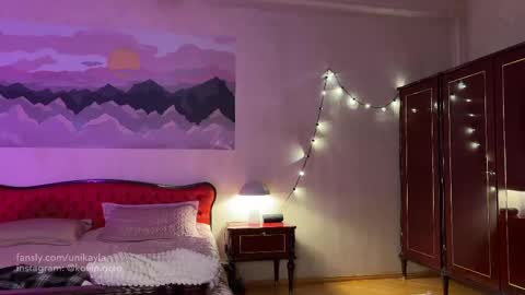 Mikayla online show from 02/16/25, 07:59