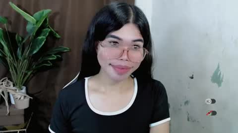 Snapshot of _odette22 chatting on 06/27/26, 12:10 _odette22 online show from 06/27/26, 12:10