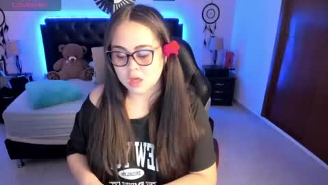 Olivia jones online show from 07/07/26, 12:20